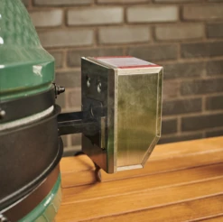 Big Green Egg Rotisserie BBQ Spit -BuitenBBQ Verkoopwinkel big green egg rotisserie bbq spit 2