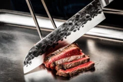 Forged Olive Santokumes 18cm -BuitenBBQ Verkoopwinkel forged olive santokumes 18cm 1