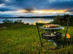 Petromax Dutch Oven 3-delige Dekselhouder Set -BuitenBBQ Verkoopwinkel petromax dutch oven 3 delige dekselhouder set 2