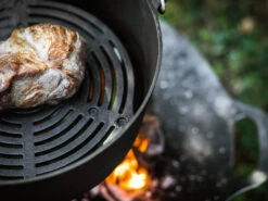 Petromax Gietijzeren Onderzetter Met Pootjes -BuitenBBQ Verkoopwinkel petromax gietijzeren onderzetter met pootjes 4