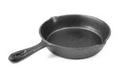 The Bastard Gietijzeren Koekenpan -BuitenBBQ Verkoopwinkel the bastard gietijzeren koekenpan 1